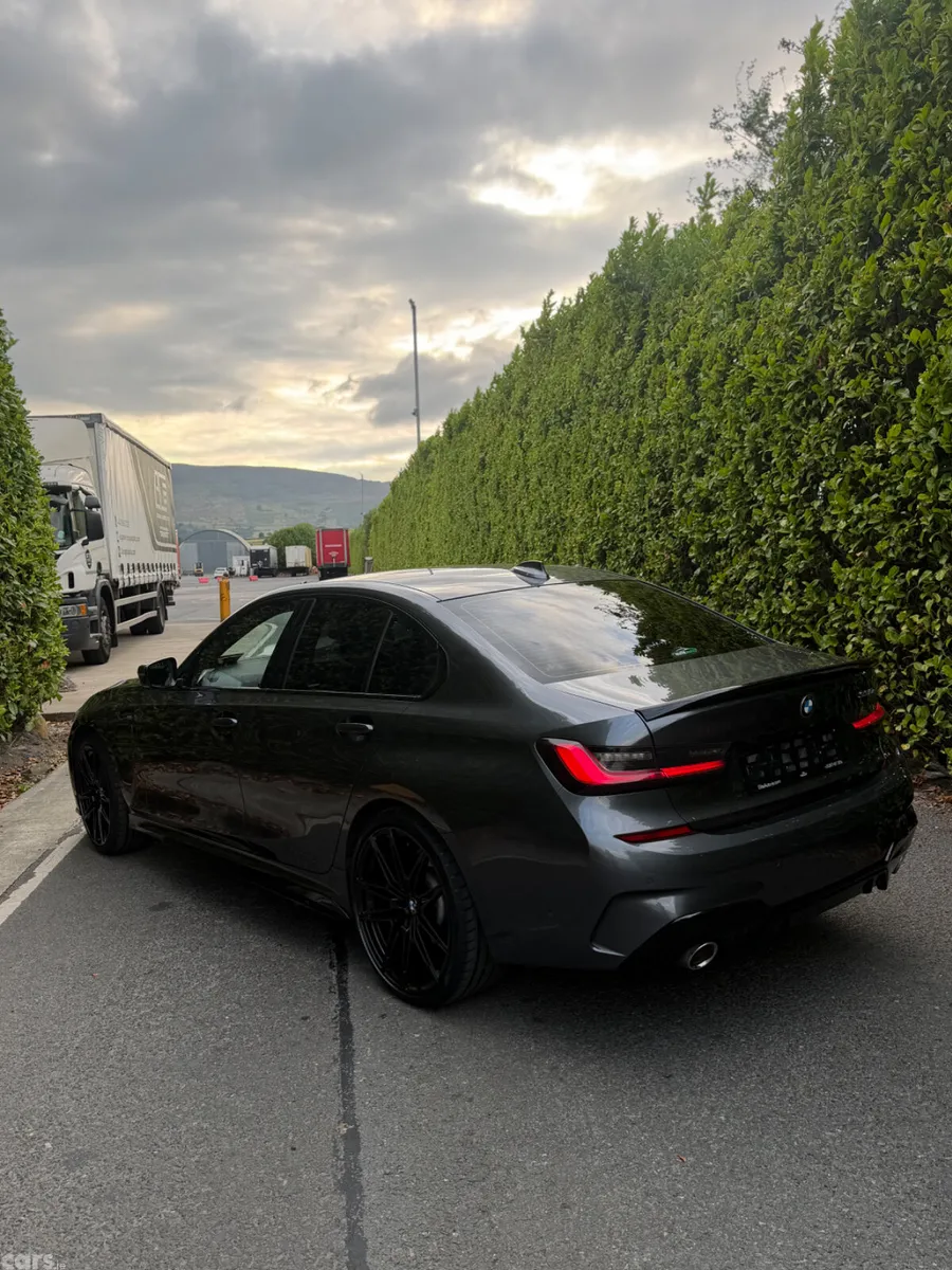BMW 3-Series Saloon, Petrol Plug-in Hybrid, 2019, Grey