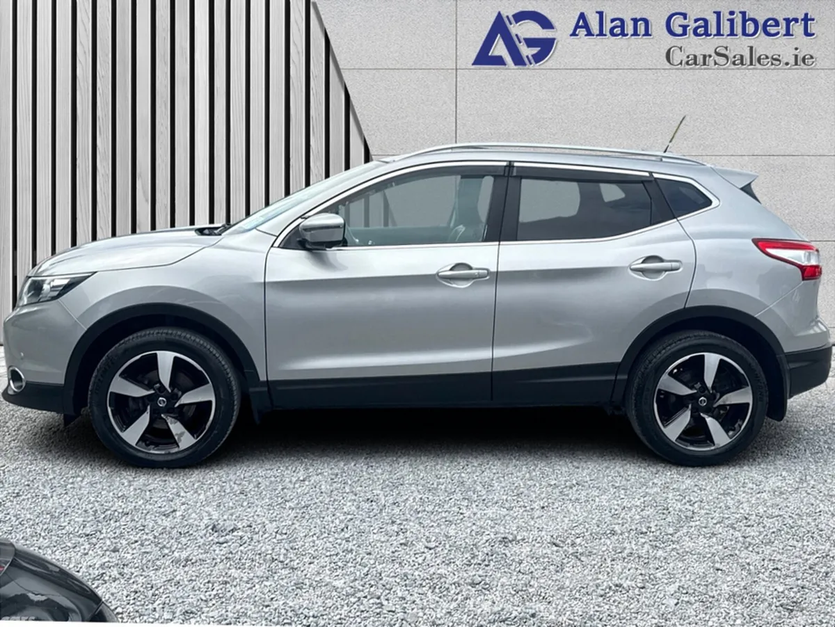 Nissan Qashqai MPV, Diesel, 2017, Grey