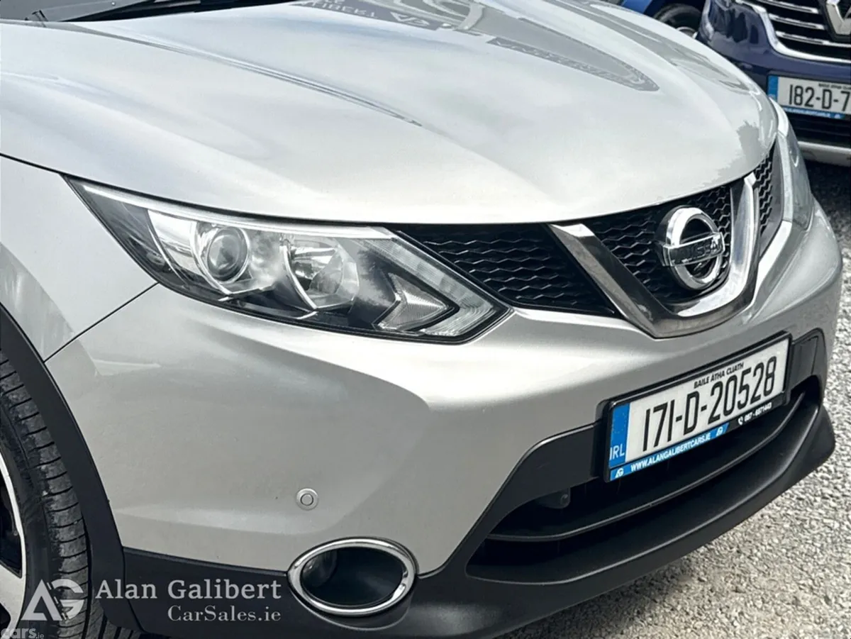 Nissan Qashqai MPV, Diesel, 2017, Grey