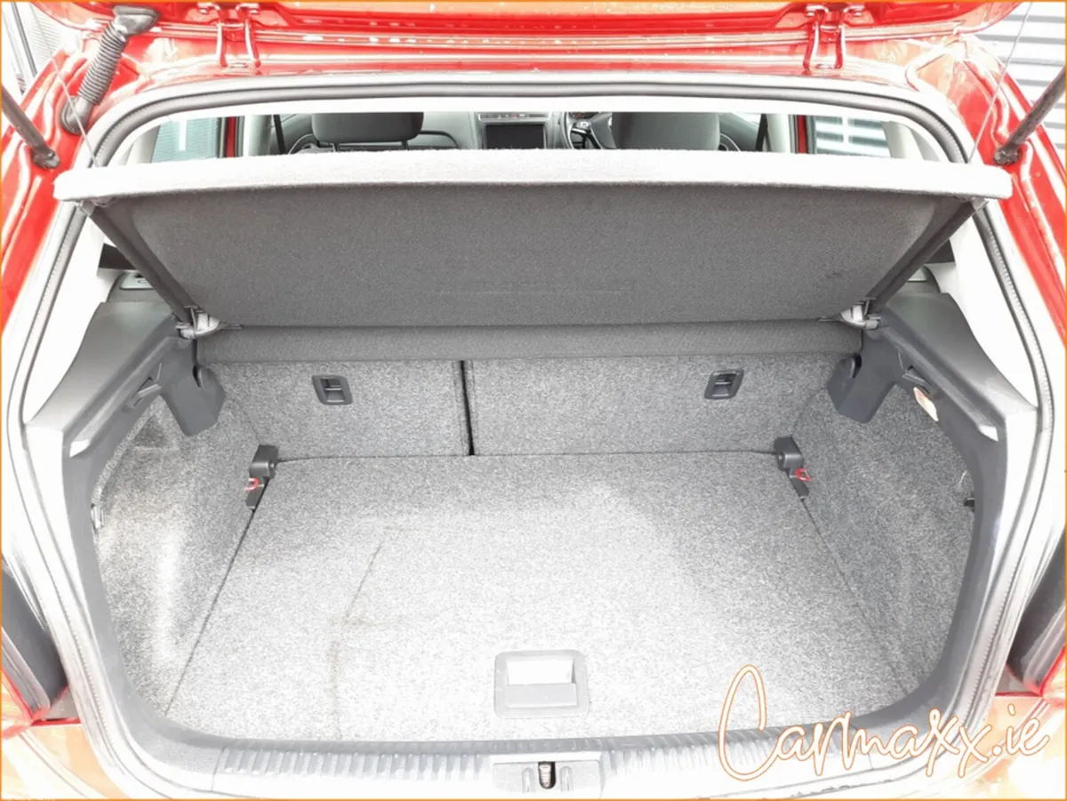 Volkswagen Polo Hatchback, Petrol, 2017, Red