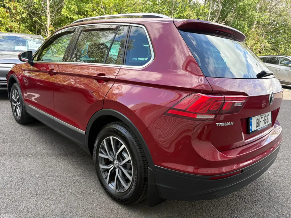 Volkswagen Tiguan SUV, Diesel, 2018, Red