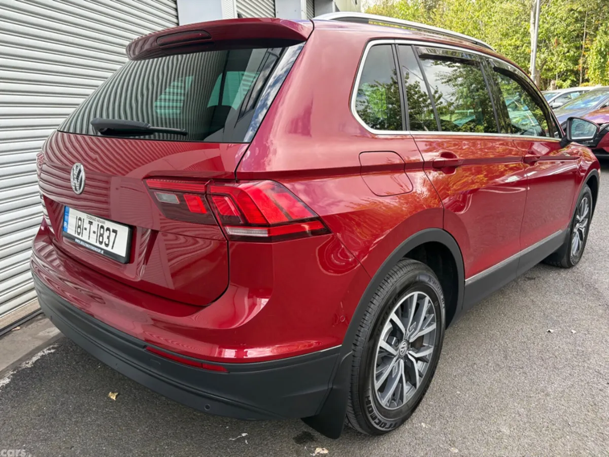 Volkswagen Tiguan SUV, Diesel, 2018, Red