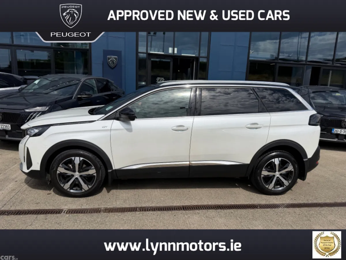 Peugeot 5008 MPV, Diesel, 2024, White