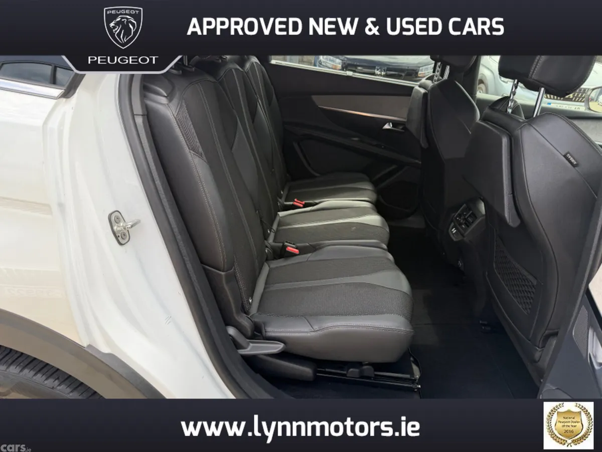 Peugeot 5008 MPV, Diesel, 2024, White