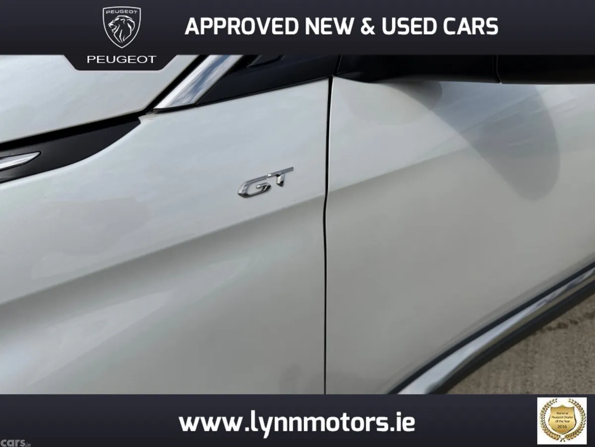 Peugeot 5008 MPV, Diesel, 2024, White