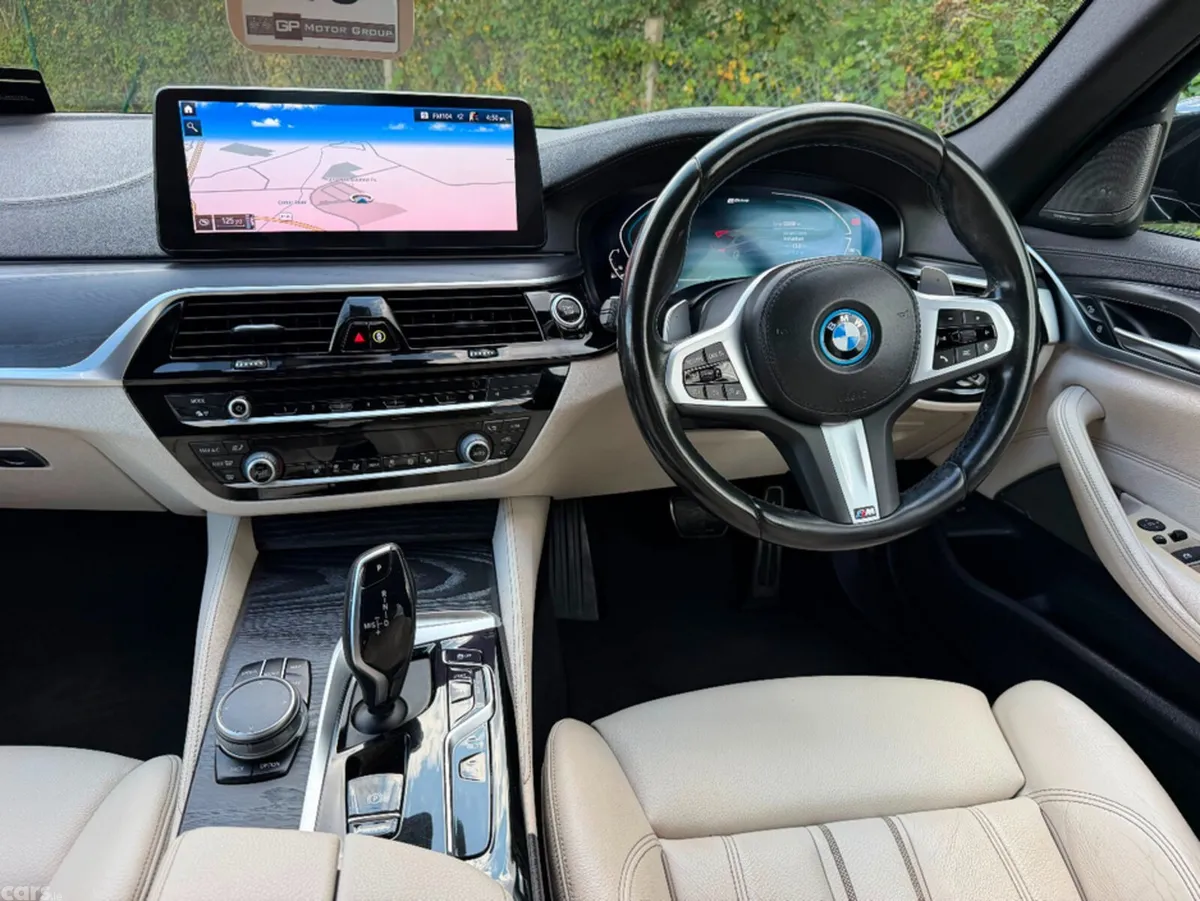 BMW 5-Series Saloon, Petrol Plug-in Hybrid, 2022, Black