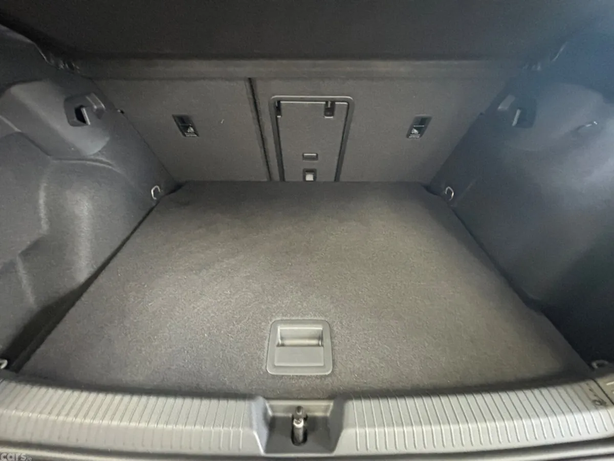 Volkswagen Golf Hatchback, Petrol, 2021, Grey