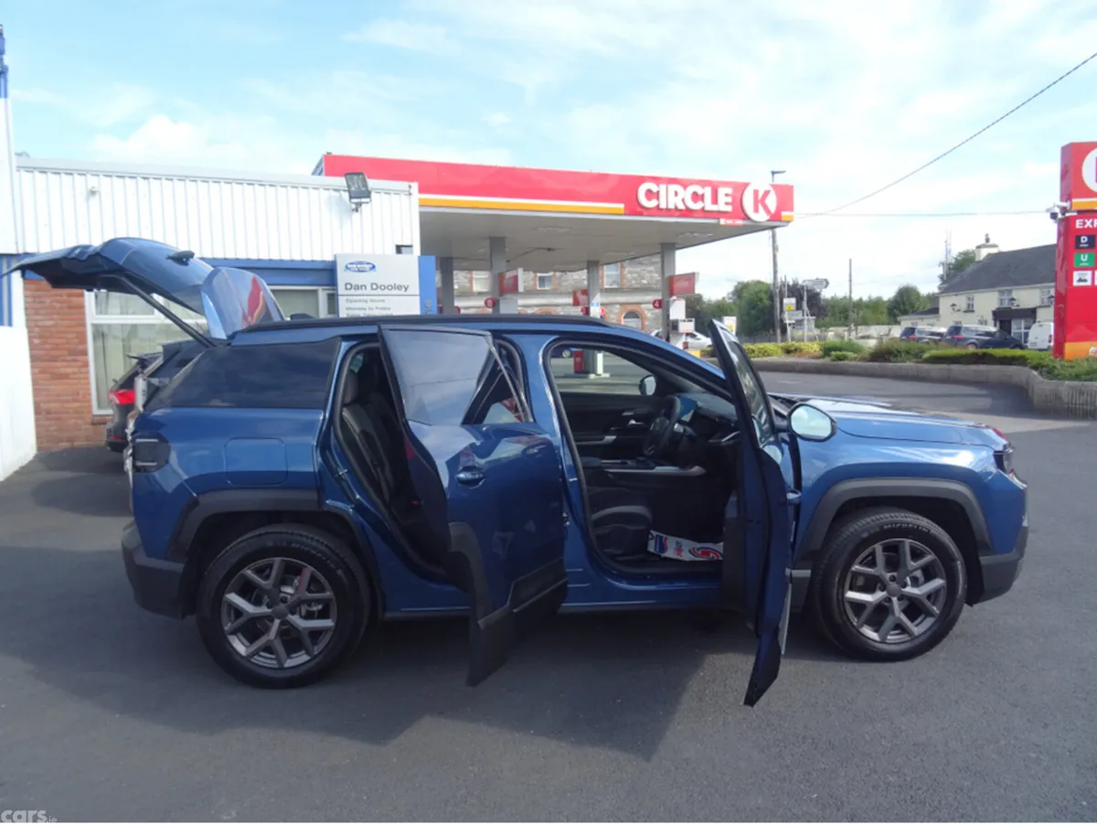 Jeep Compass MPV, Petrol, 2026, Blue