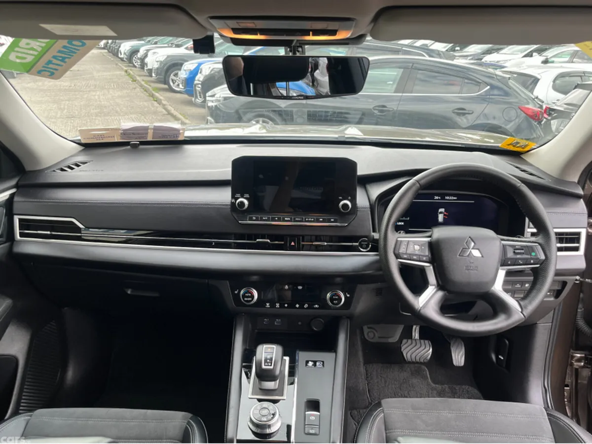 Mitsubishi Outlander SUV, Petrol Plug-in Hybrid, 2023, Brown