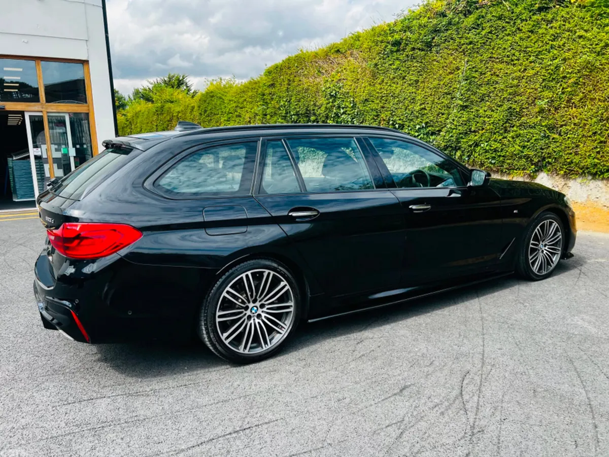 BMW 5-Series Estate, Diesel, 2019, Black