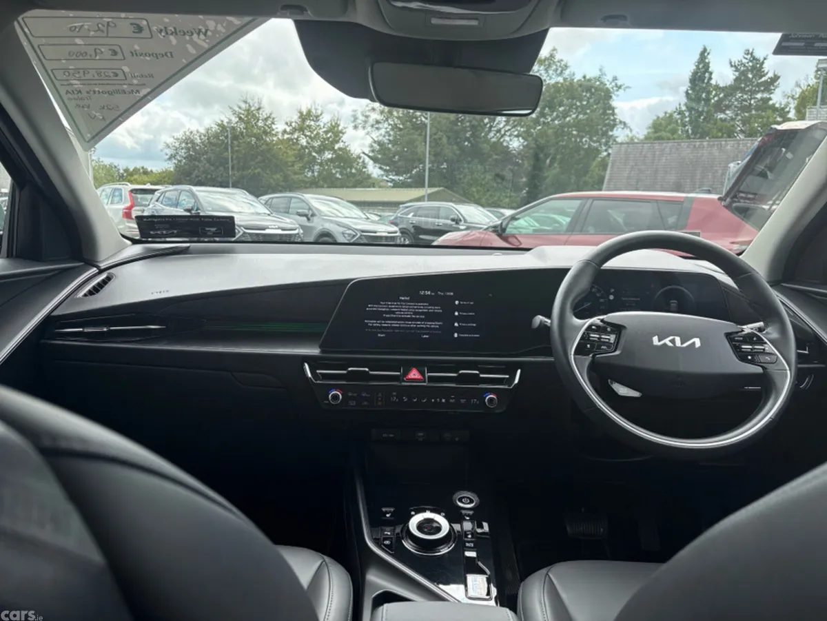 Kia Niro SUV, Electric, 2023, Green