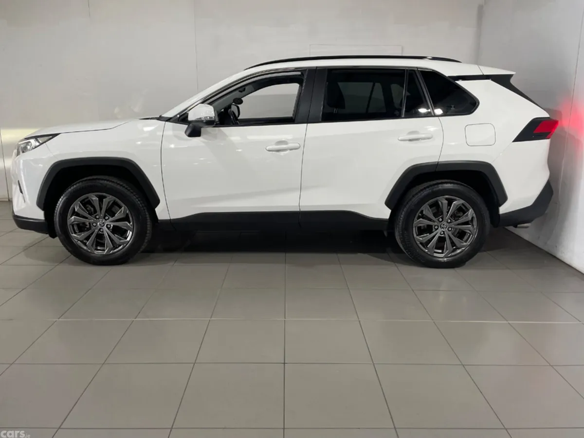 Toyota RAV4 SUV, Petrol Hybrid, 2022, White