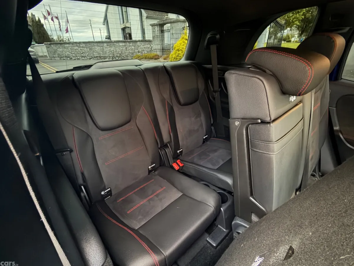 Mercedes-Benz GLB SUV, Diesel, 2021, Blue