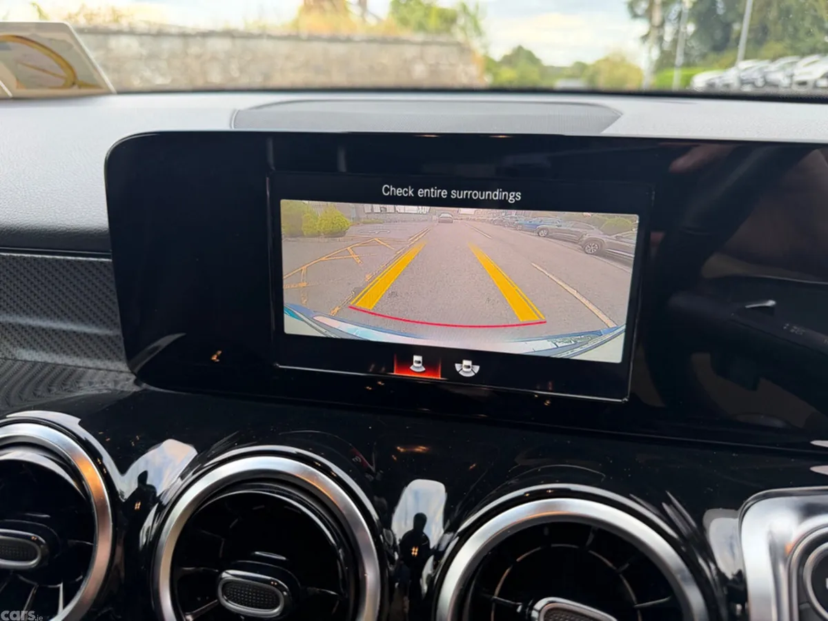 Mercedes-Benz GLB SUV, Diesel, 2021, Blue