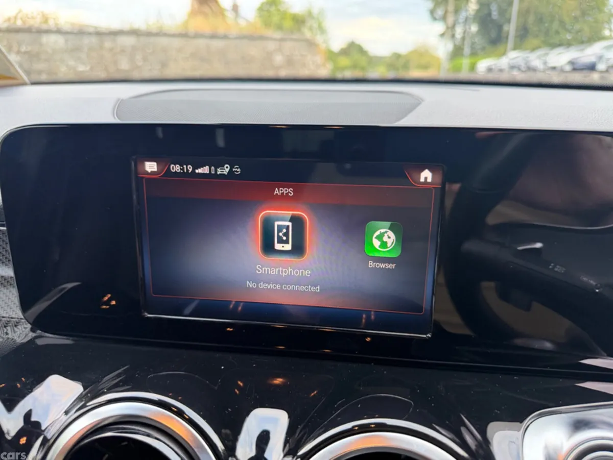 Mercedes-Benz GLB SUV, Diesel, 2021, Blue