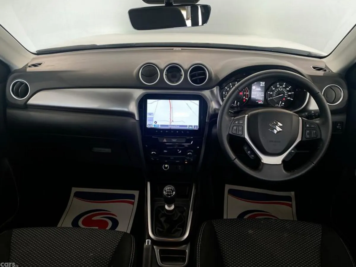 Suzuki Vitara SUV, Petrol Hybrid, 2025, White
