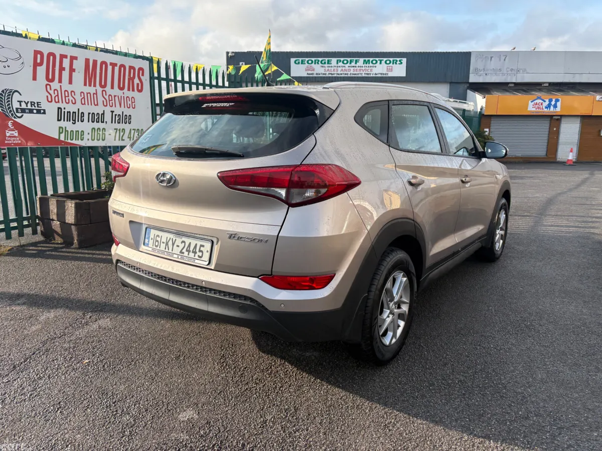 Hyundai Tucson SUV, Diesel, 2016, White