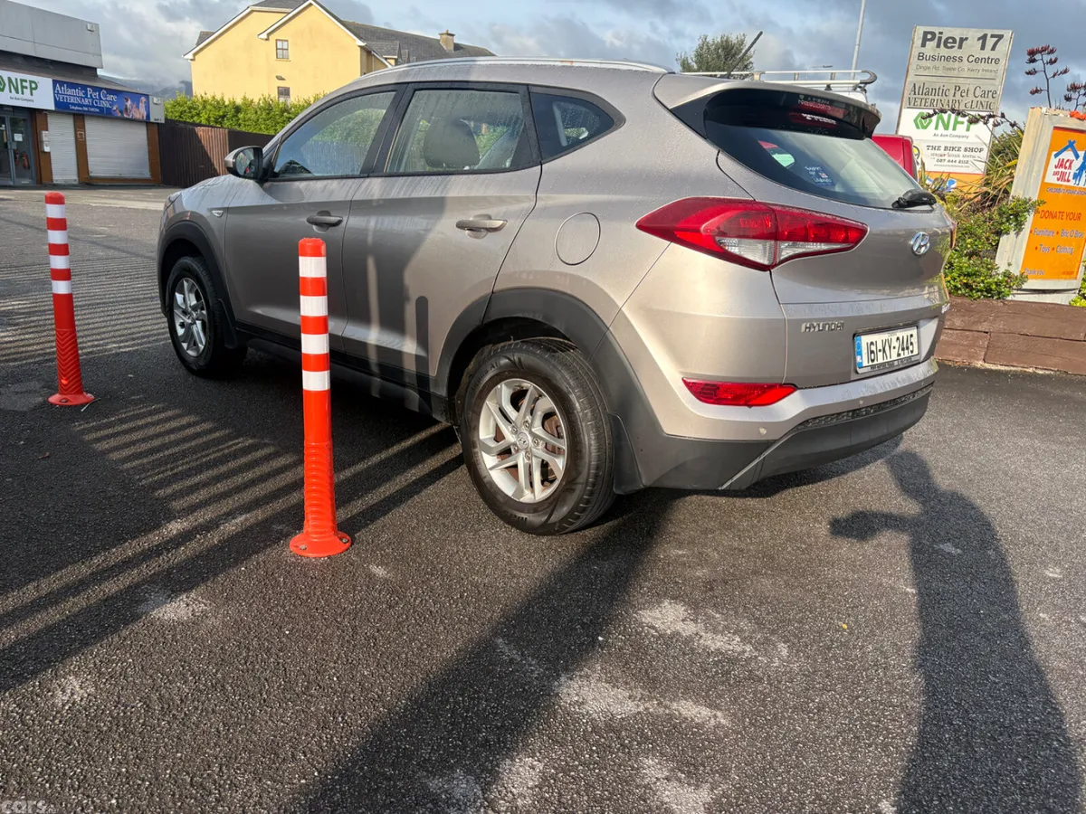 Hyundai Tucson SUV, Diesel, 2016, White