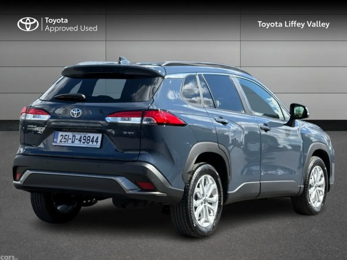 Toyota Corolla SUV, Petrol Hybrid, 2025, Blue