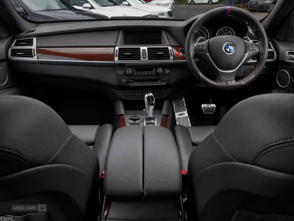 BMW X6 , Petrol, 2013, White