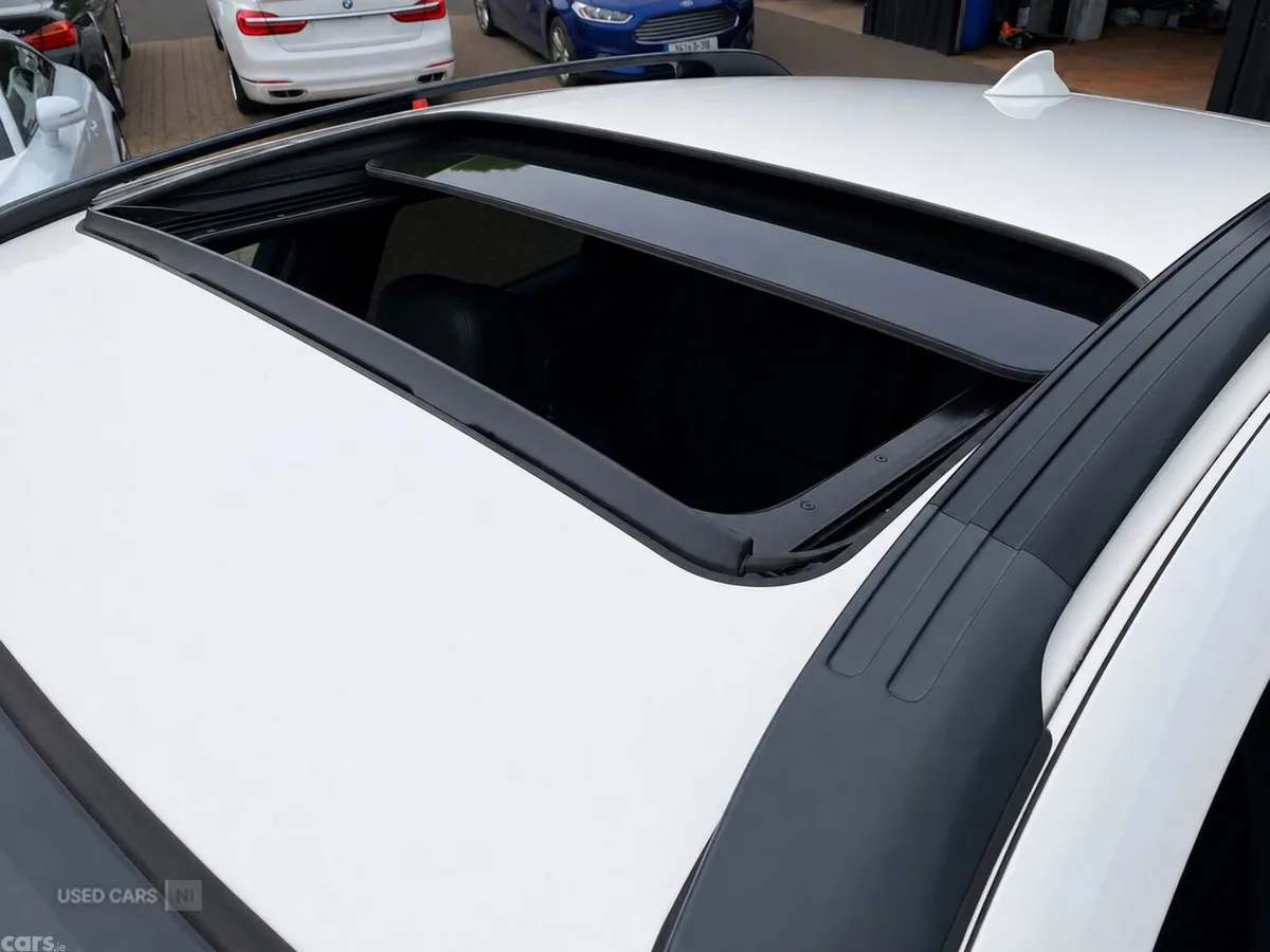 BMW X6 , Petrol, 2013, White