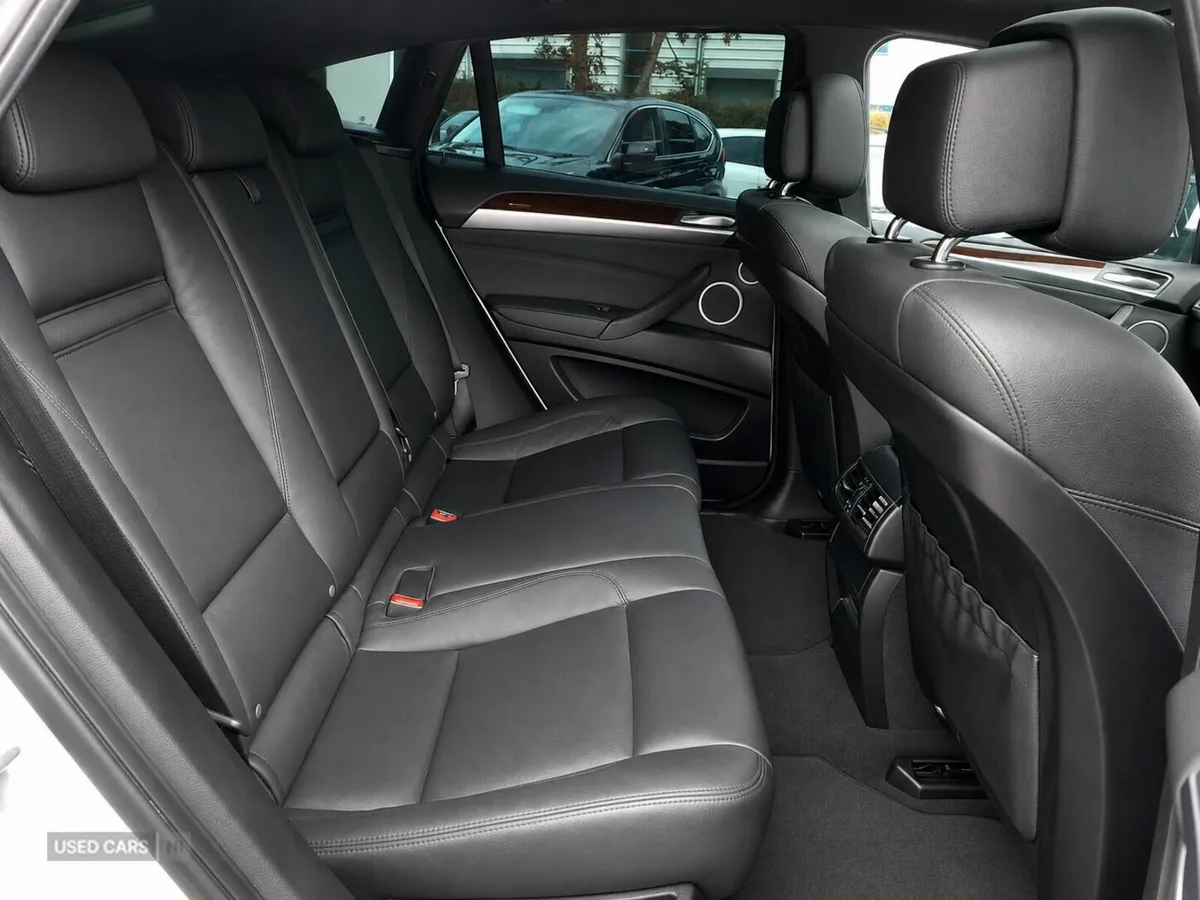 BMW X6 , Petrol, 2013, White