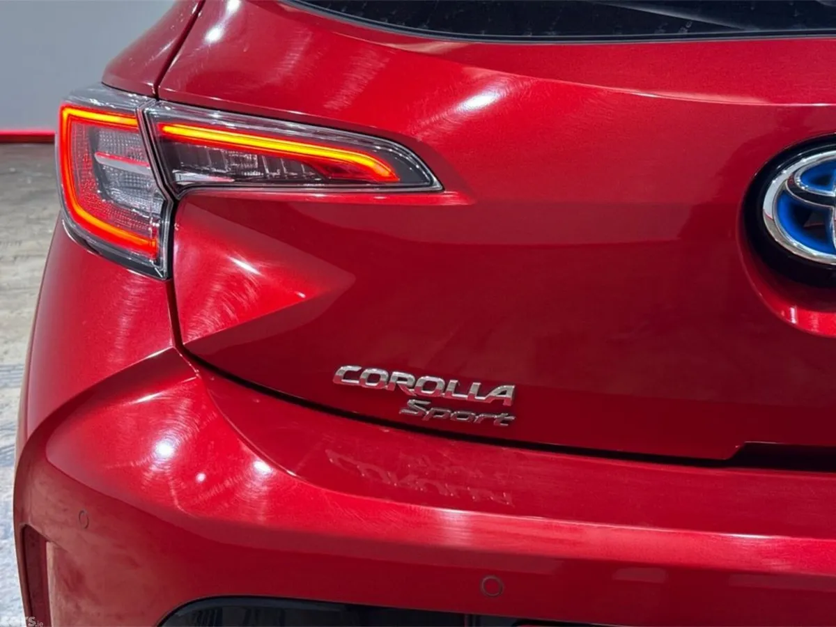 Toyota Corolla Hatchback, Petrol Hybrid, 2020, Red