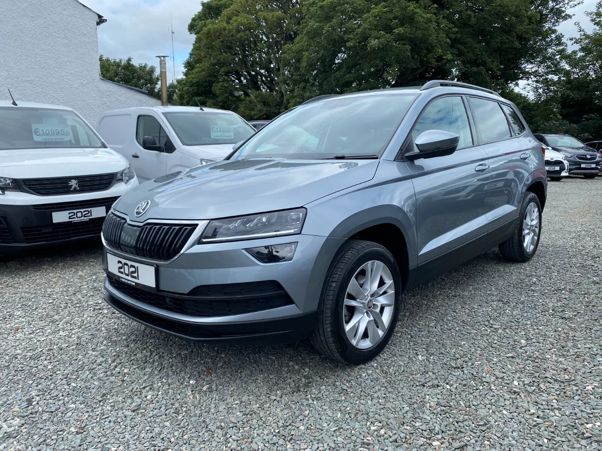 Skoda Karoq SUV, Petrol, 2021, Grey