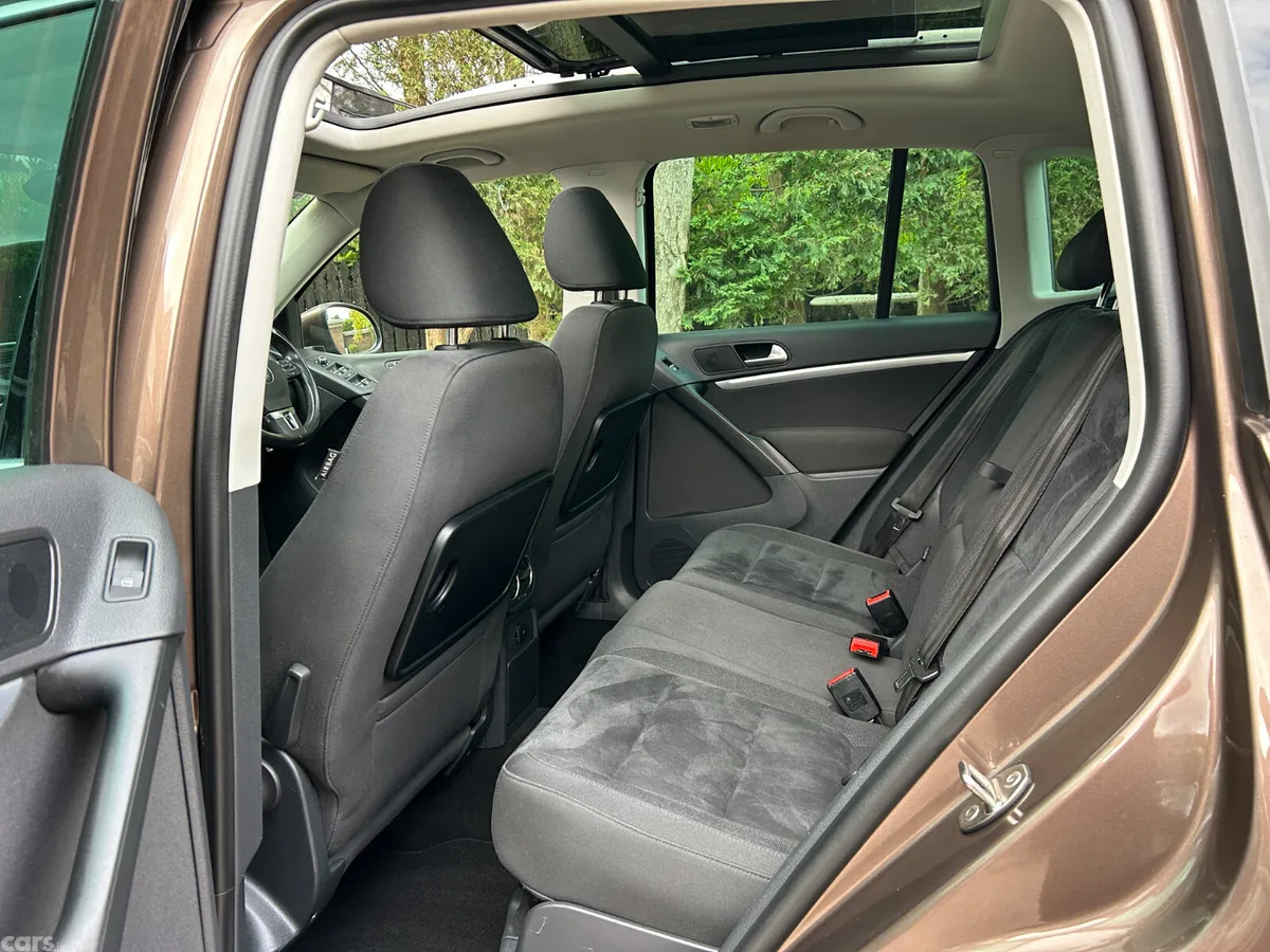 Volkswagen Tiguan SUV, Diesel, 2015, Brown