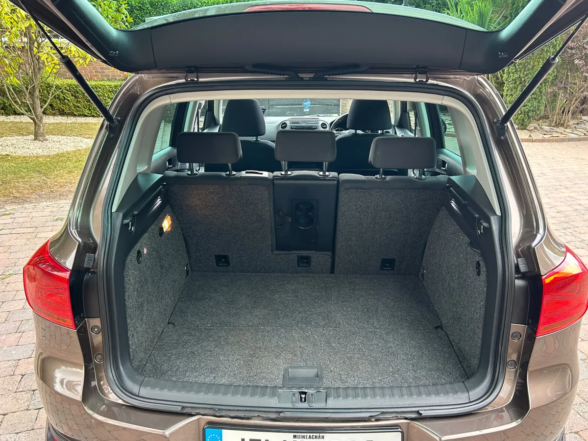 Volkswagen Tiguan SUV, Diesel, 2015, Brown