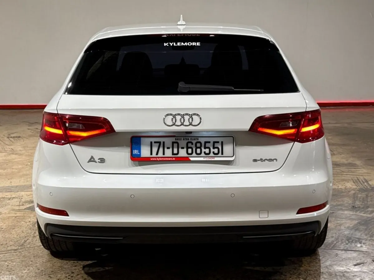 Audi A3 Hatchback, Petrol Plug-in Hybrid, 2017, White