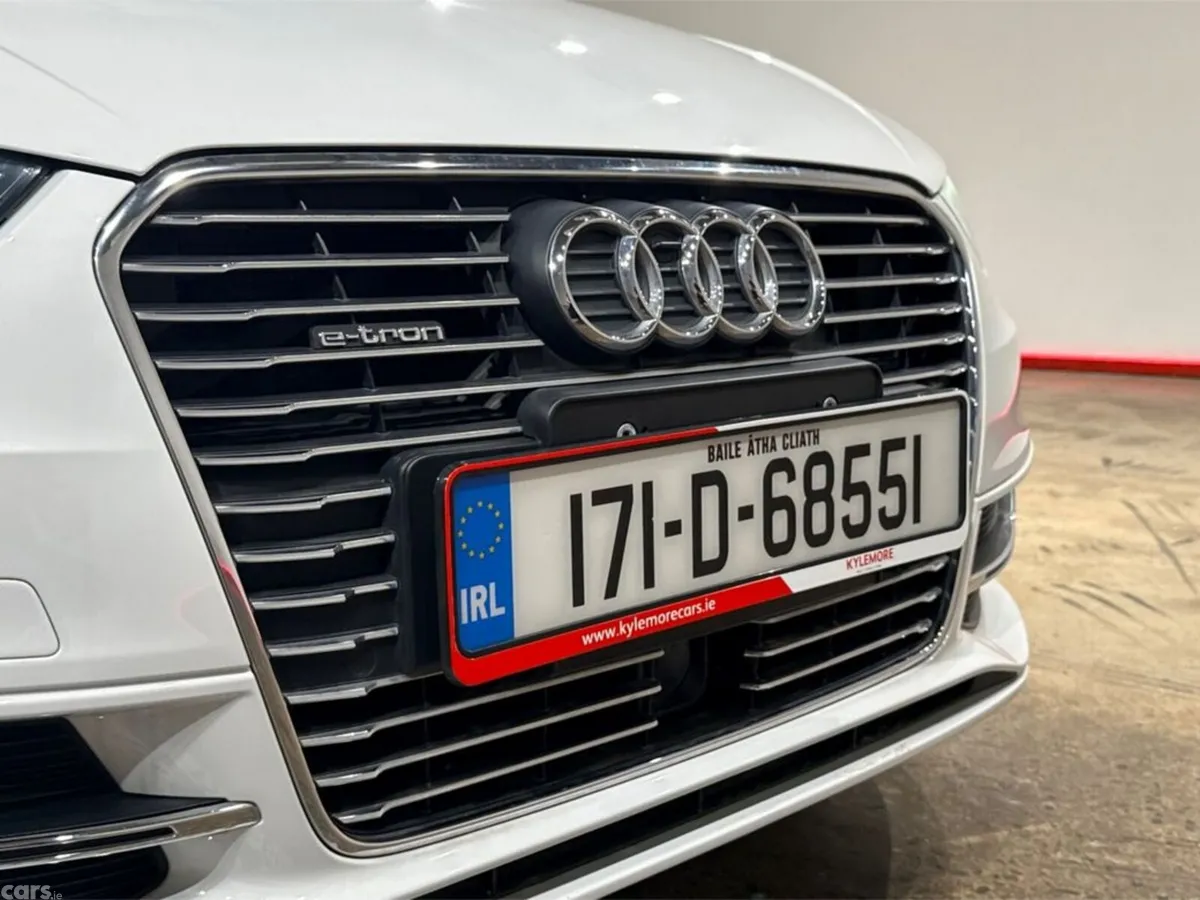 Audi A3 Hatchback, Petrol Plug-in Hybrid, 2017, White