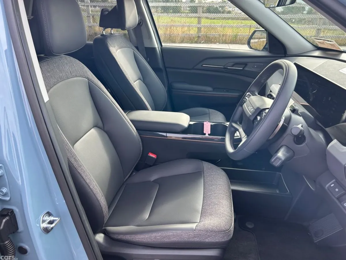 Kia EV5 SUV, Electric, 2027, Blue