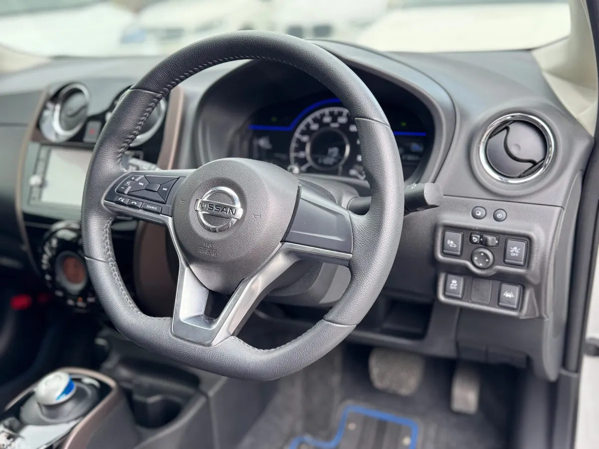 Nissan Note Hatchback, Petrol Hybrid, 2017, White