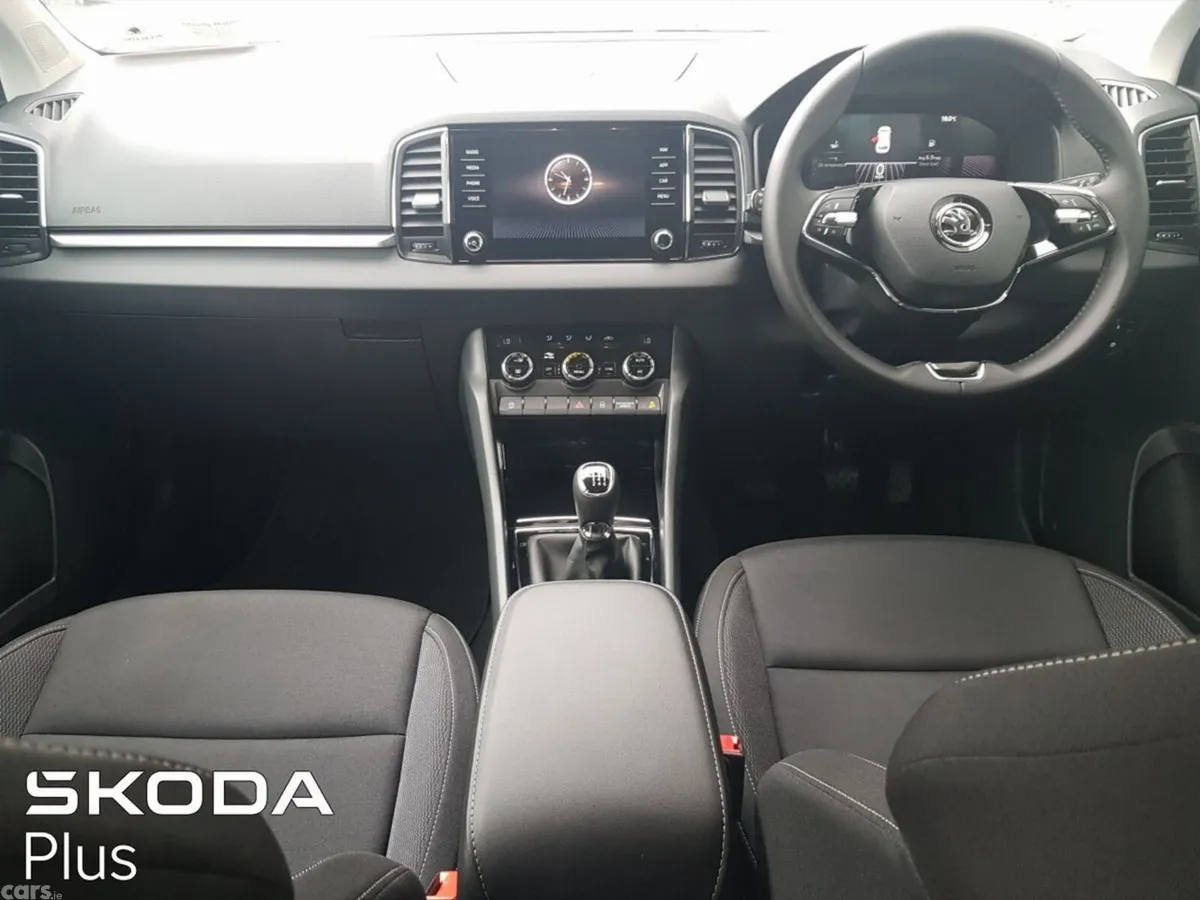 Skoda Karoq Estate, Petrol, 2024, Blue
