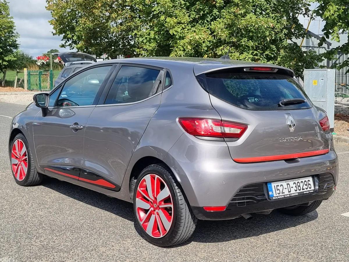 Renault Clio Hatchback, Petrol, 2015, Grey