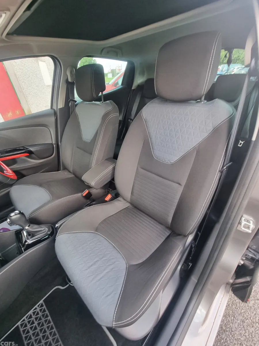 Renault Clio Hatchback, Petrol, 2015, Grey