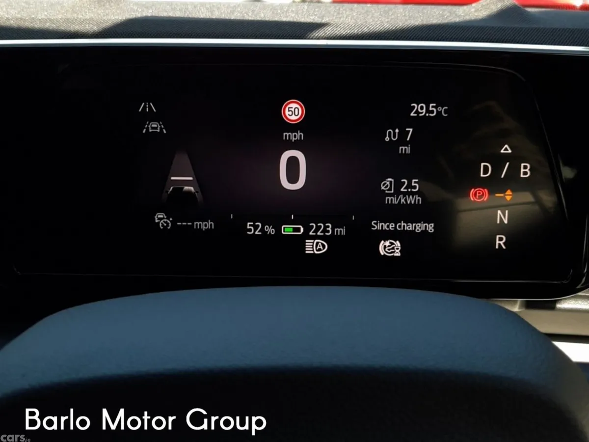 Ford Explorer MPV, Electric, 2026, Grey