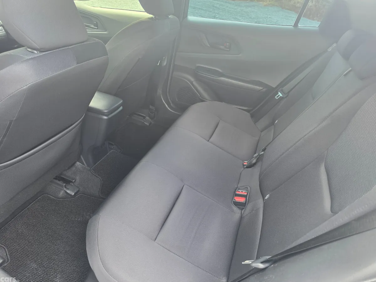Toyota Prius Saloon, Petrol Hybrid, 2023, White