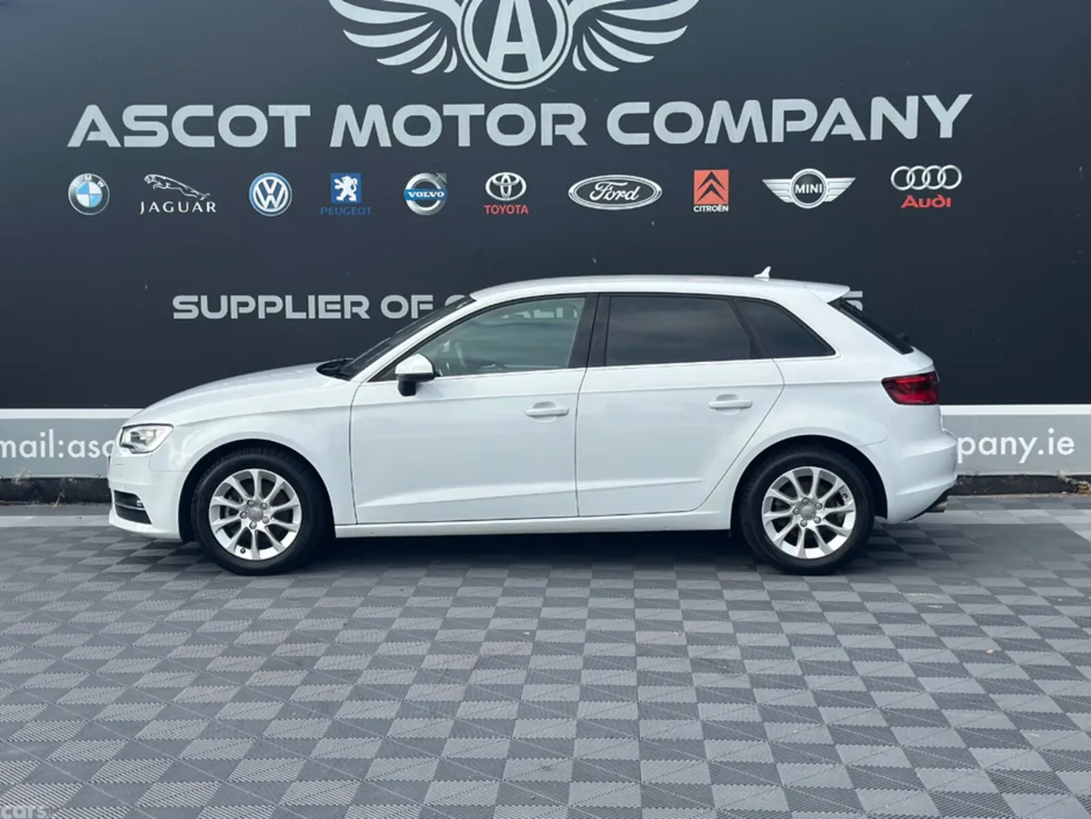 Audi A3 Hatchback, Petrol, 2015, White