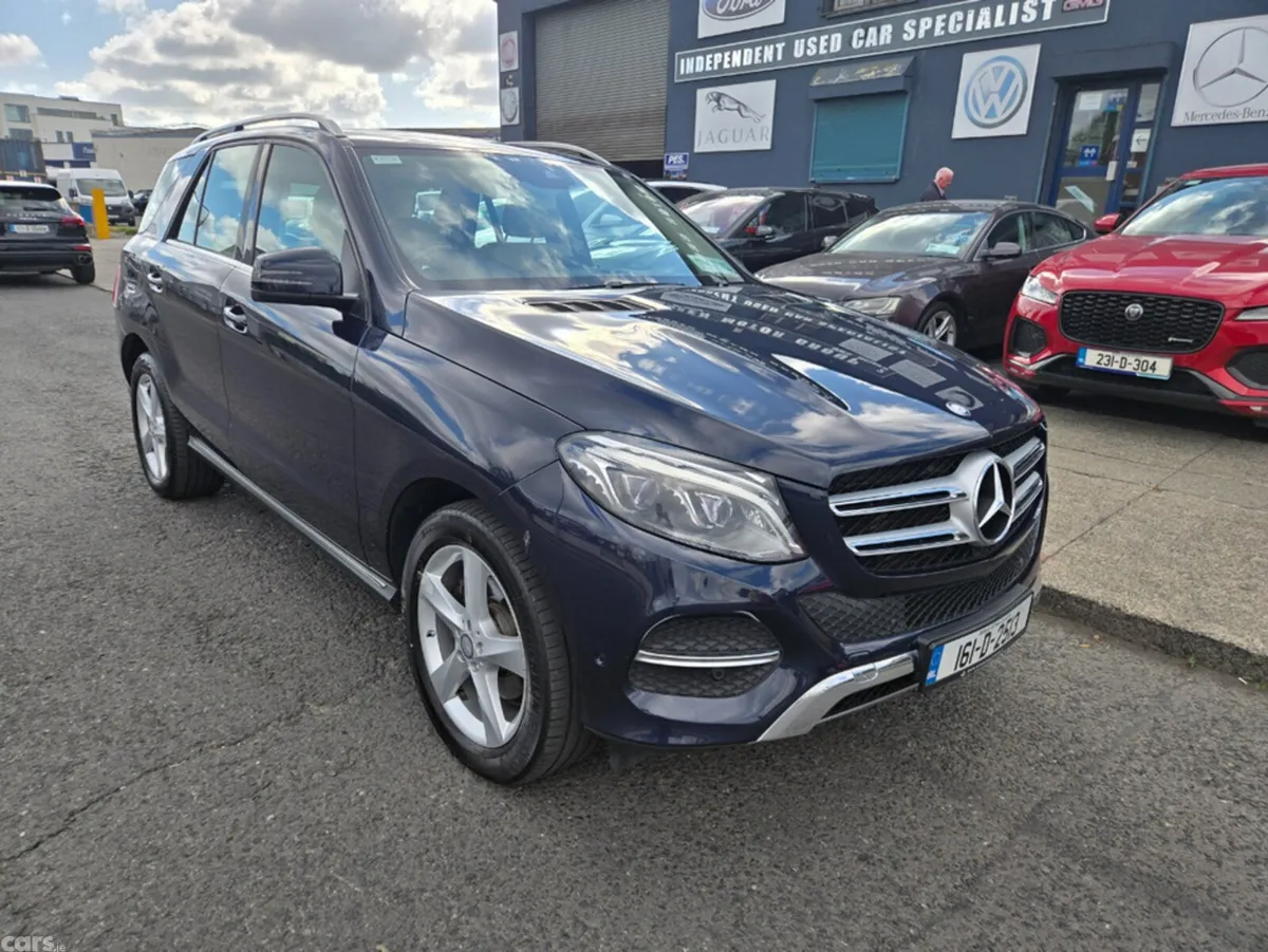 Mercedes-Benz GLE SUV, Diesel, 2016, Blue