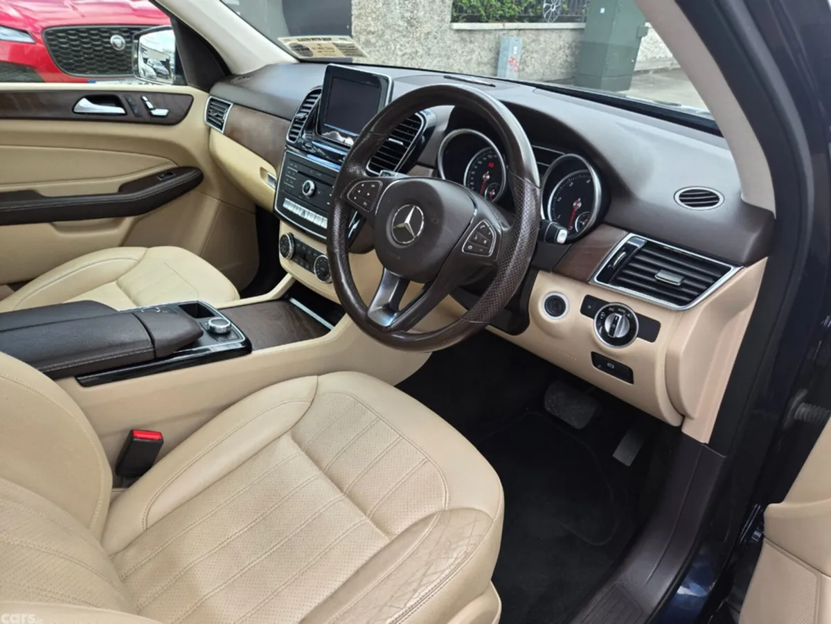 Mercedes-Benz GLE SUV, Diesel, 2016, Blue