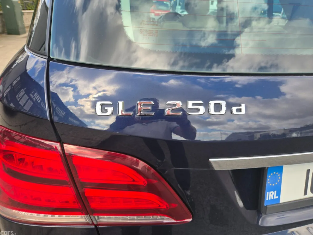 Mercedes-Benz GLE SUV, Diesel, 2016, Blue