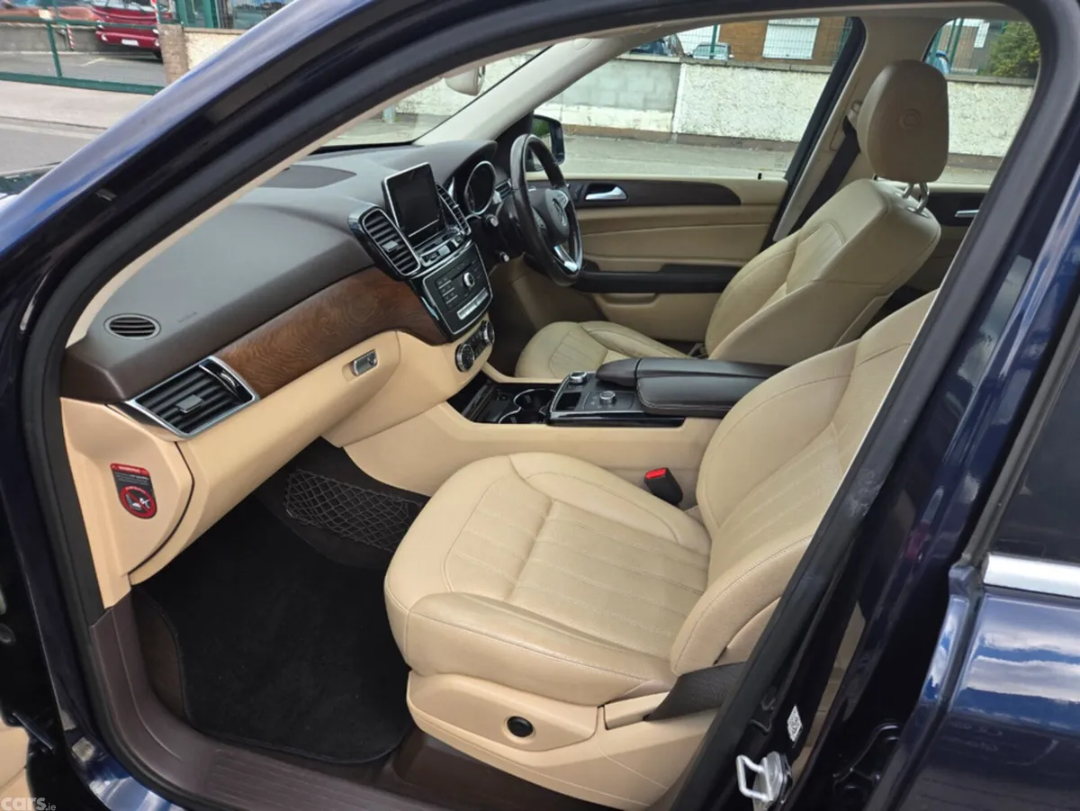 Mercedes-Benz GLE SUV, Diesel, 2016, Blue