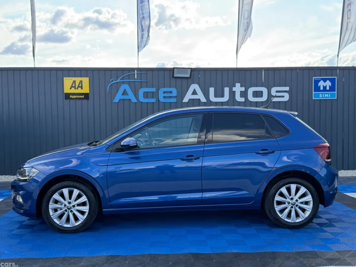 Volkswagen Polo Hatchback, Petrol, 2021, Blue