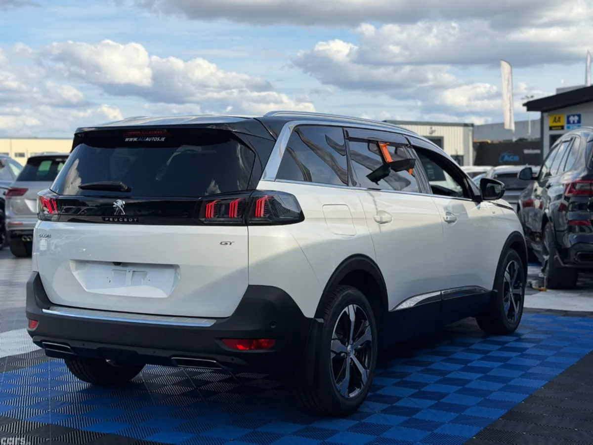 Peugeot 5008 SUV, Diesel, 2021, White