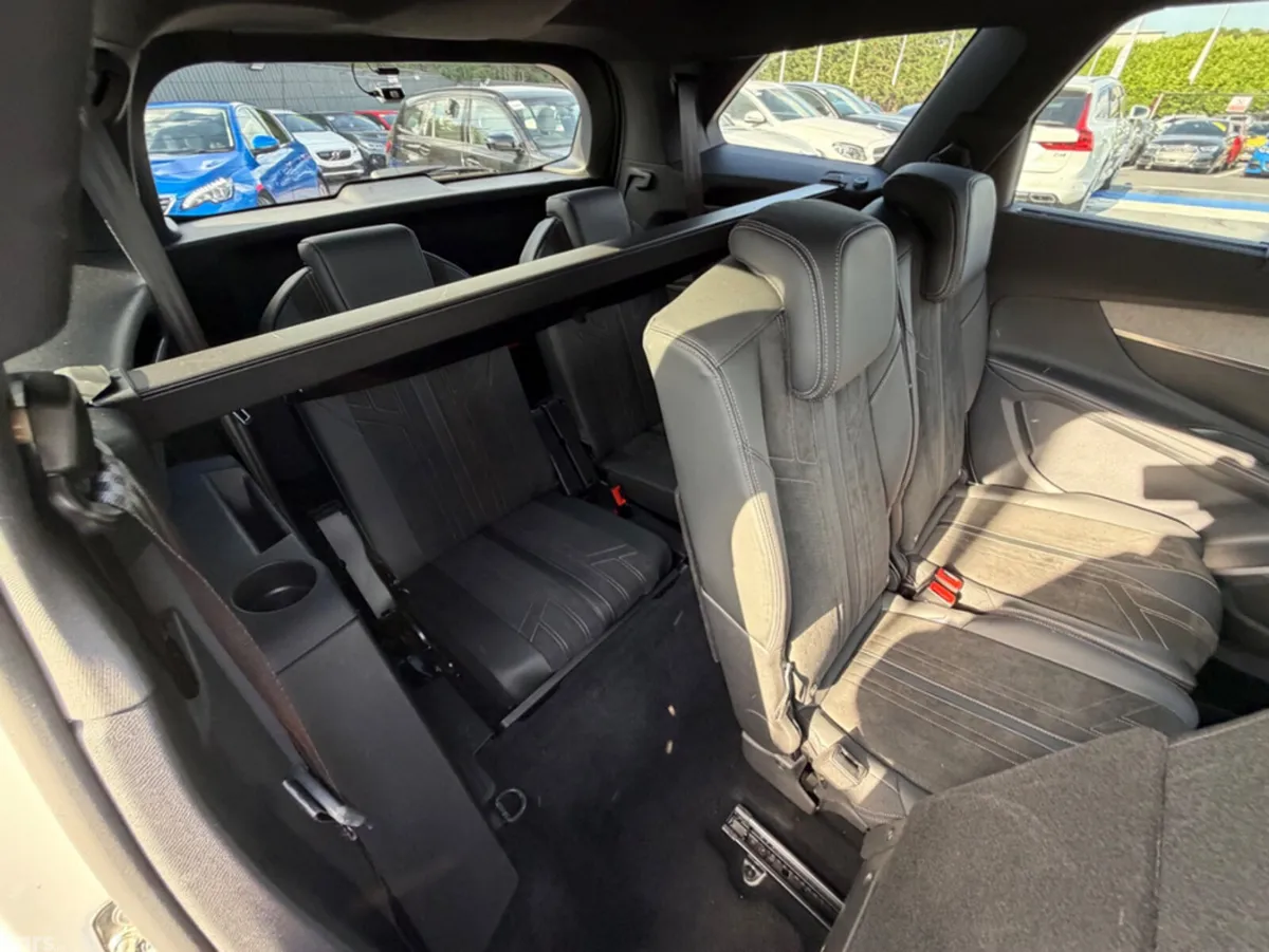 Peugeot 5008 SUV, Diesel, 2021, White