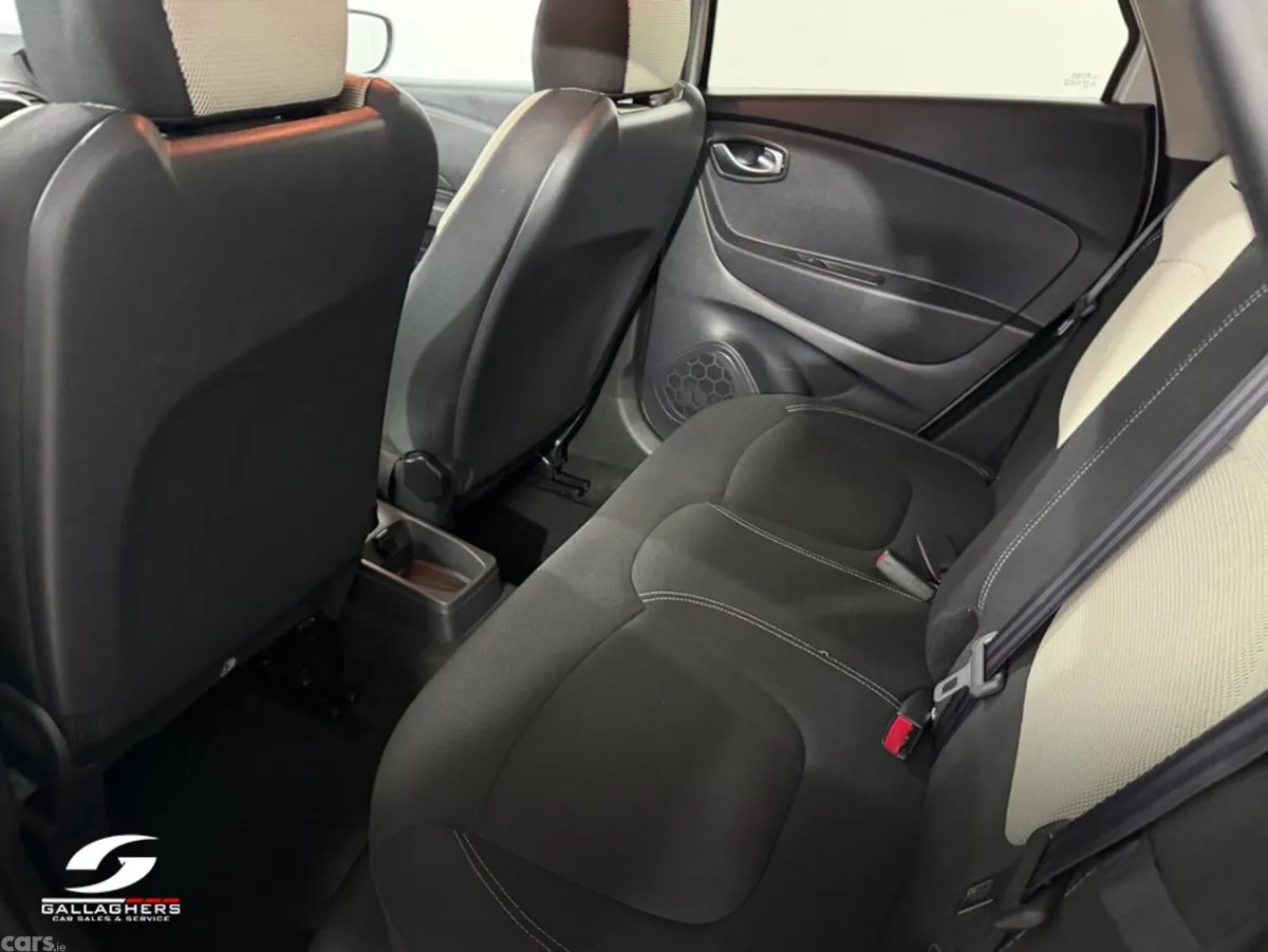 Renault Captur Hatchback, Diesel, 2019, White