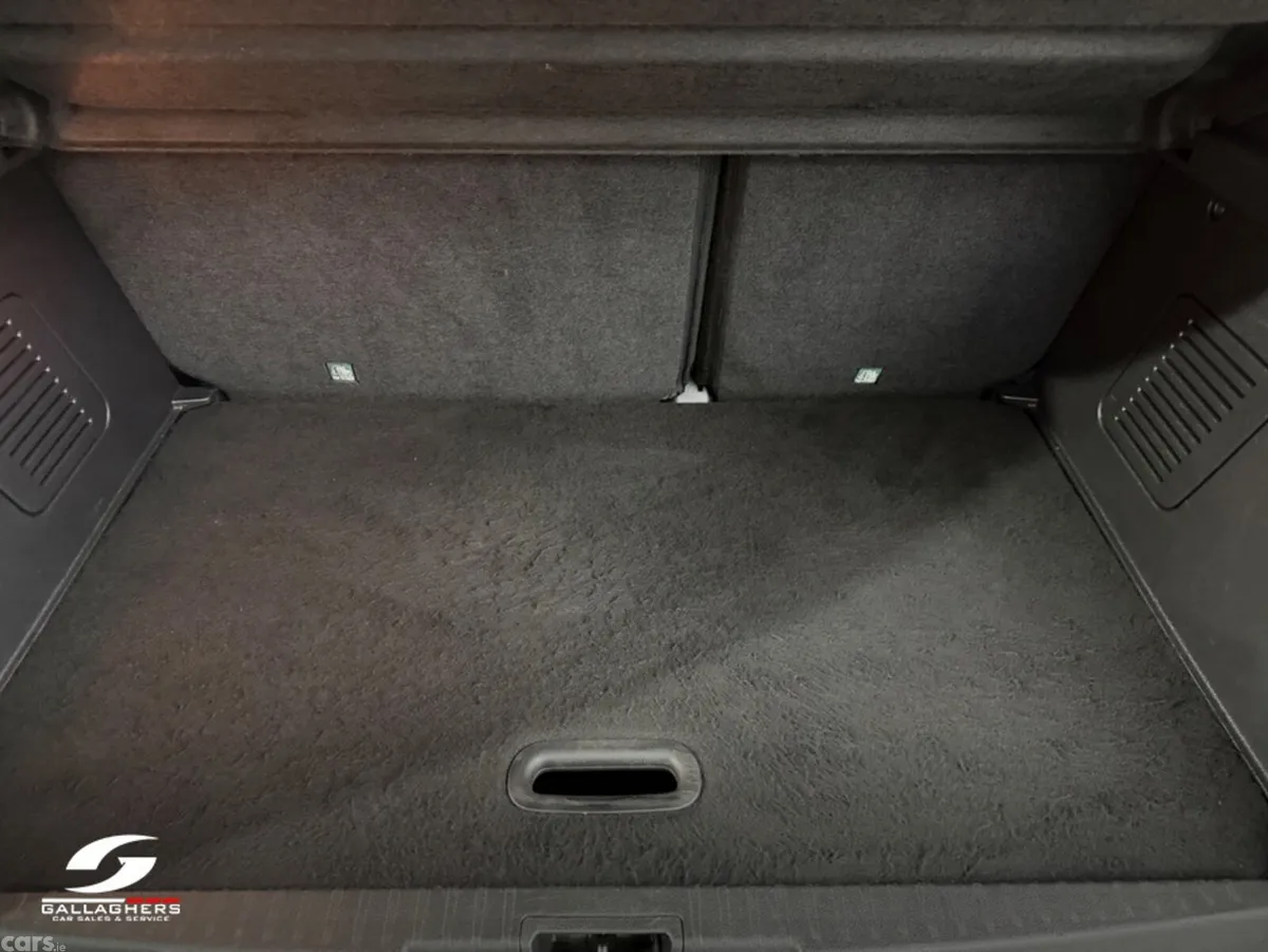 Renault Captur Hatchback, Diesel, 2019, White