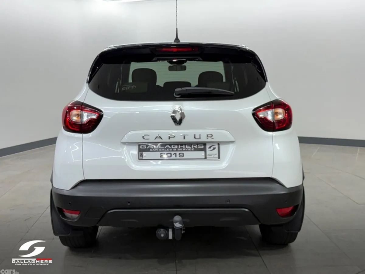 Renault Captur Hatchback, Diesel, 2019, White